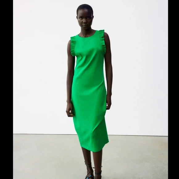 green emerald velvet dress ZARA, Green pleated dress S.xl – Hibuy market main image 1